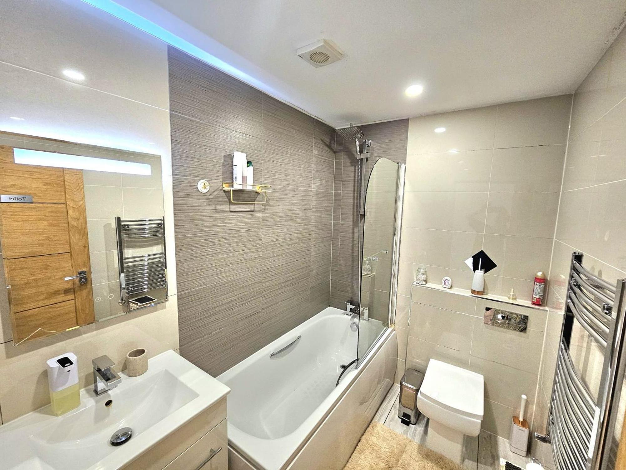 Claire Double Room Londen Buitenkant foto