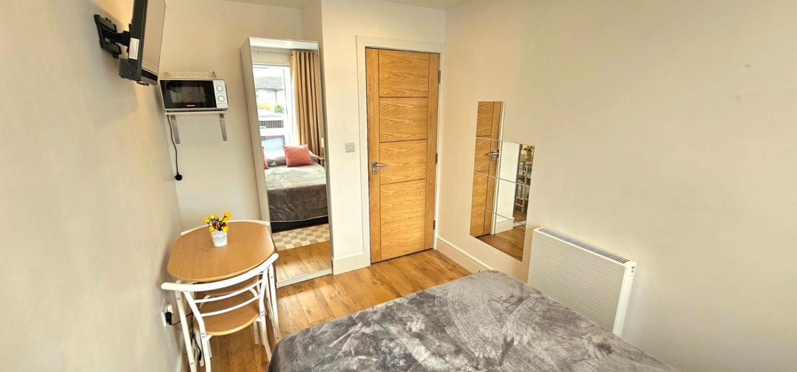 Claire Double Room Londen Buitenkant foto